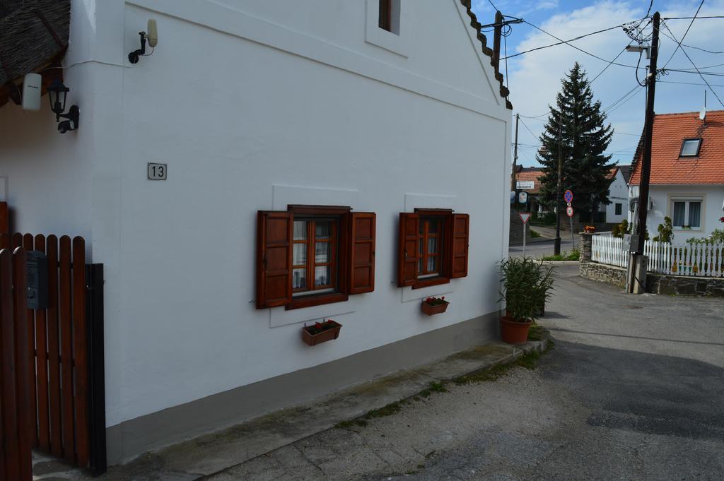 Centrum Vendeghaz Тихань Экстерьер фото